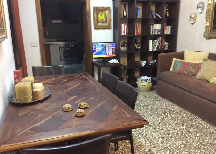 Angolo Di Quiete Apartament *