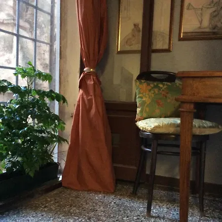 Angolo Di Quiete Lägenhet *